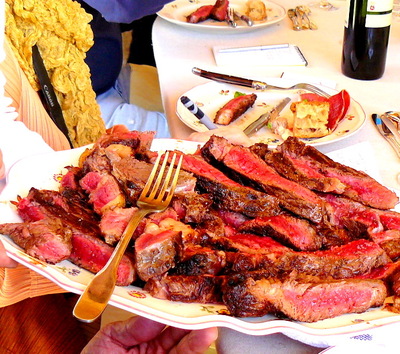 Cote de boeuf at lunch.JPG